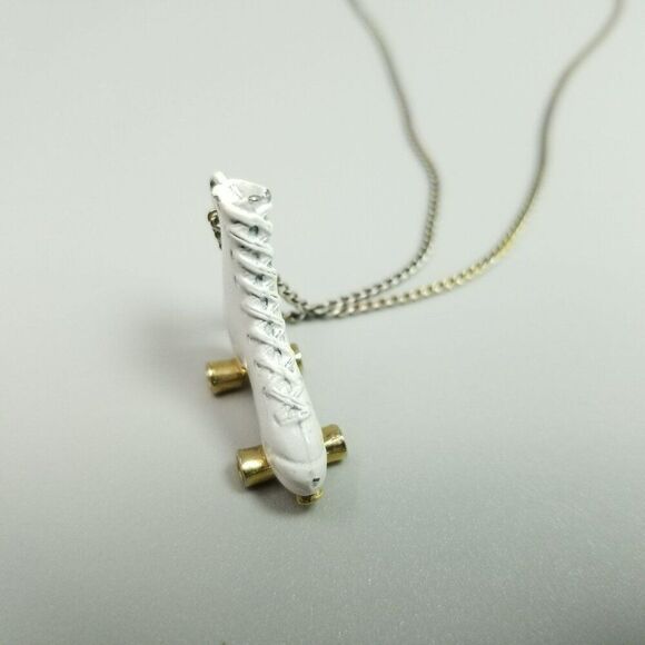 Vintage Roller Skate Pendant Necklace, White Enamel, Retro Style, Estate - Picture 4 of 9